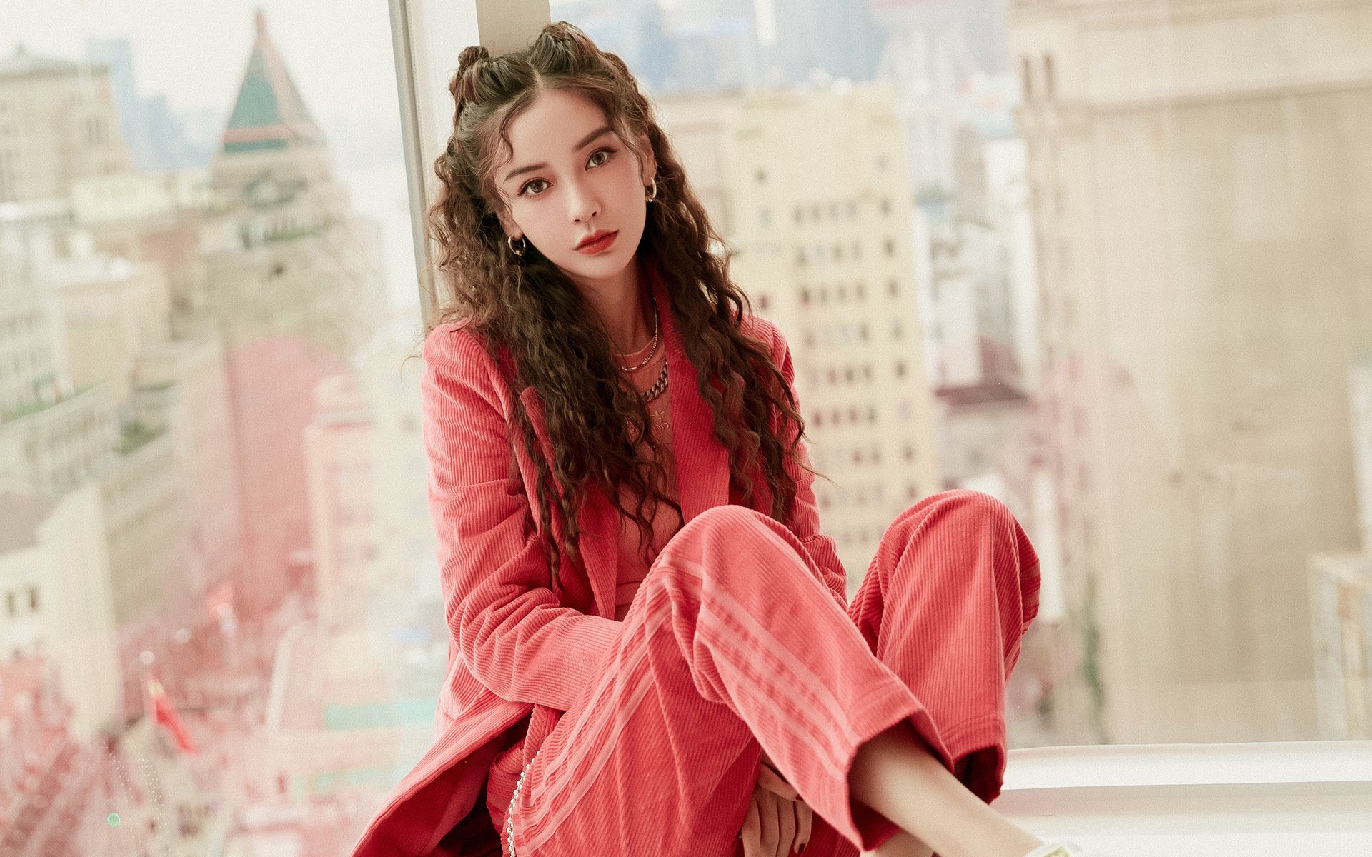 爱游戏体育客户端-APEX英雄 冠军战队表现稳定，apex冠军版有什么东西